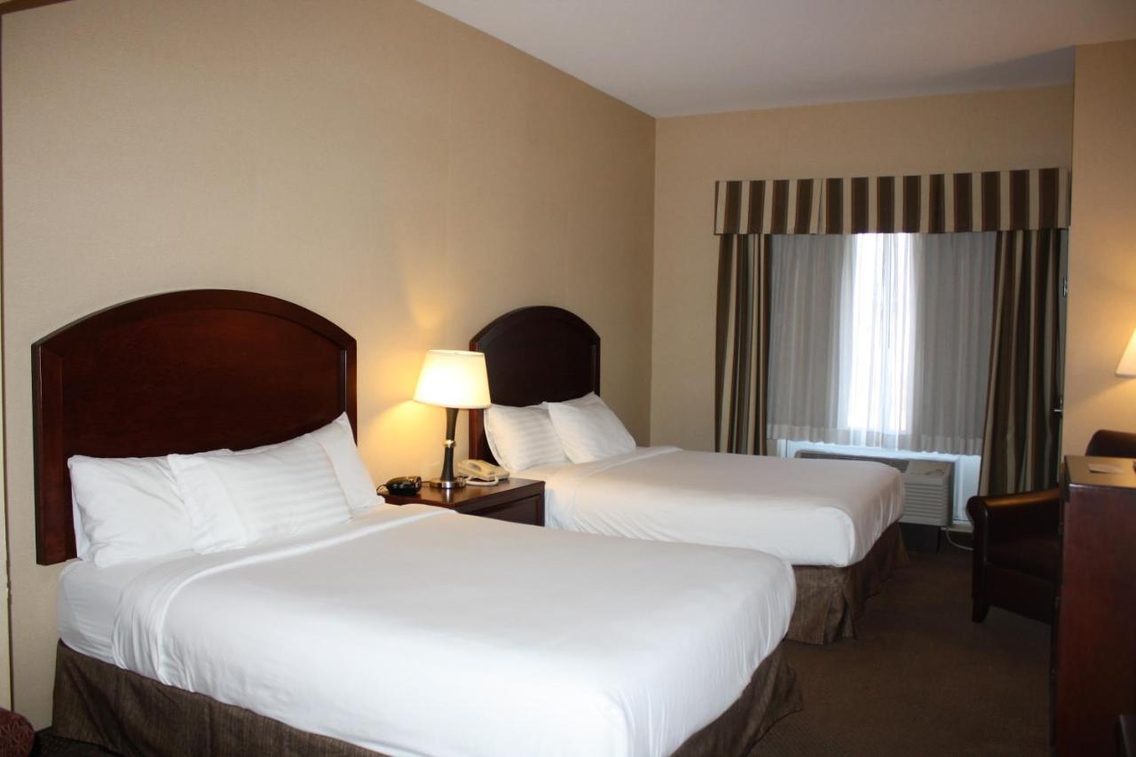 Rodeway Inn & Suites Tulsa Bagian luar foto