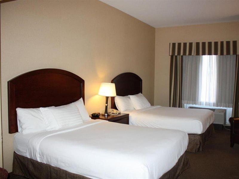 Rodeway Inn & Suites Tulsa Bagian luar foto