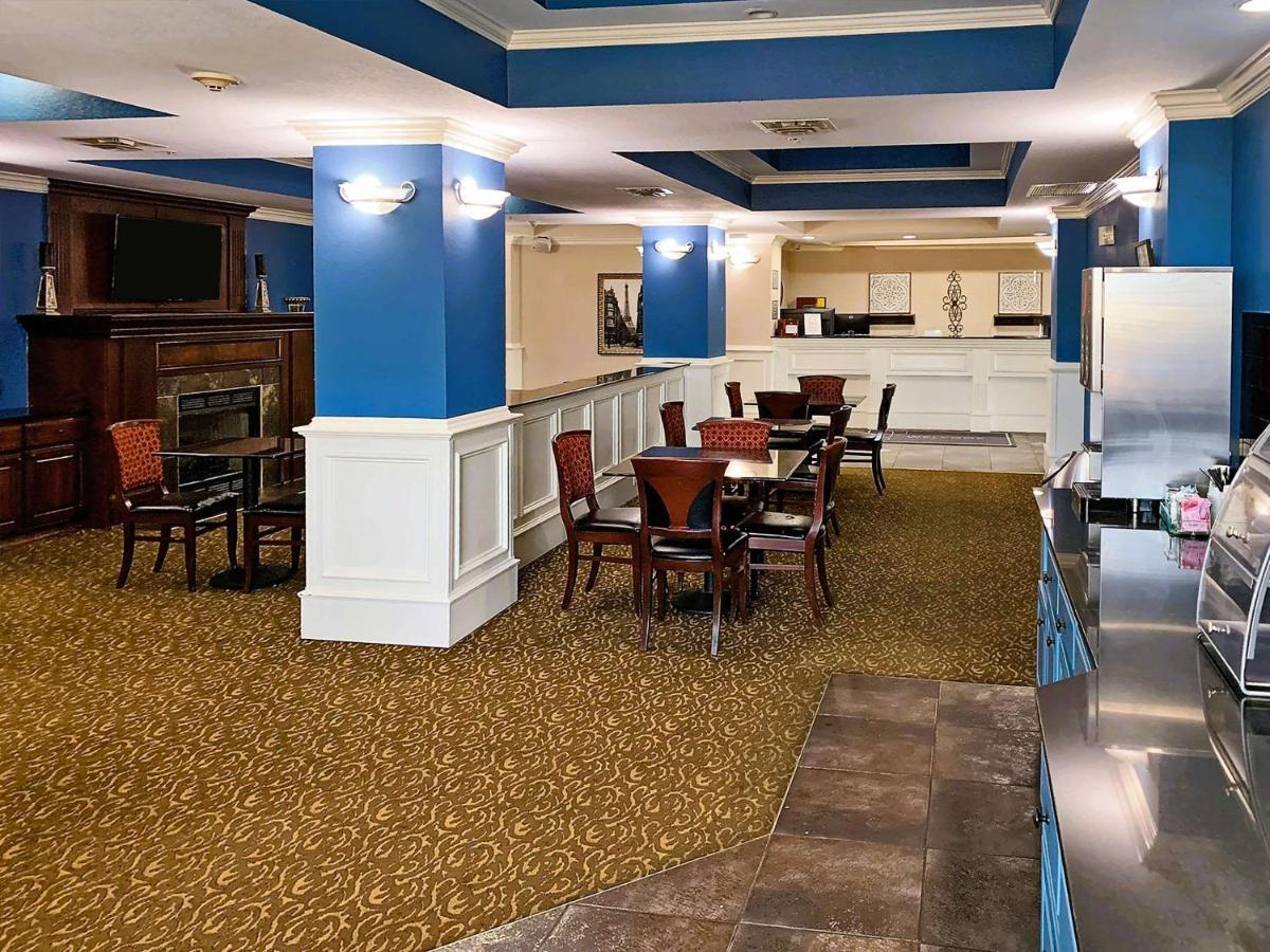 Rodeway Inn & Suites Tulsa Bagian luar foto