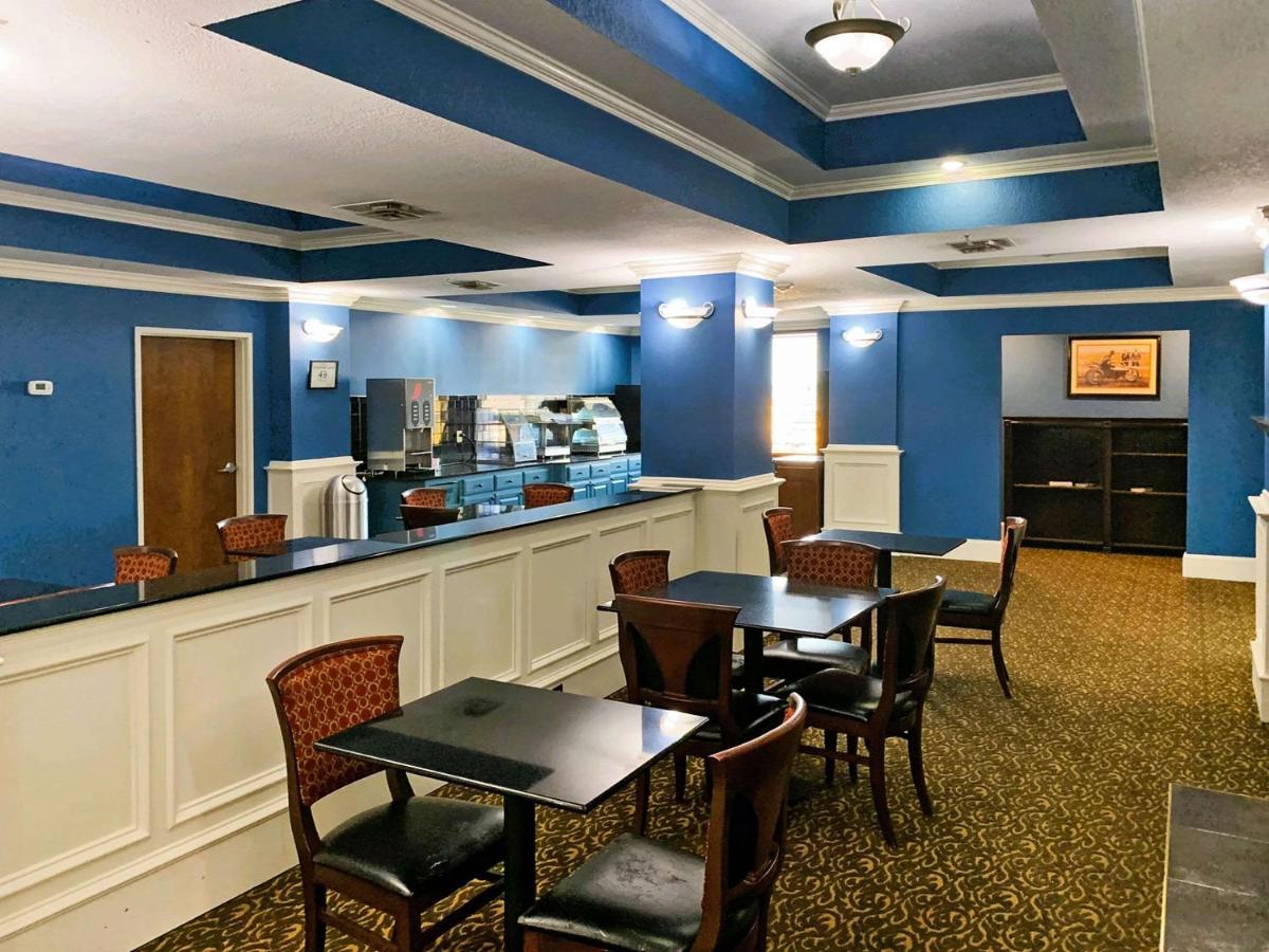 Rodeway Inn & Suites Tulsa Bagian luar foto