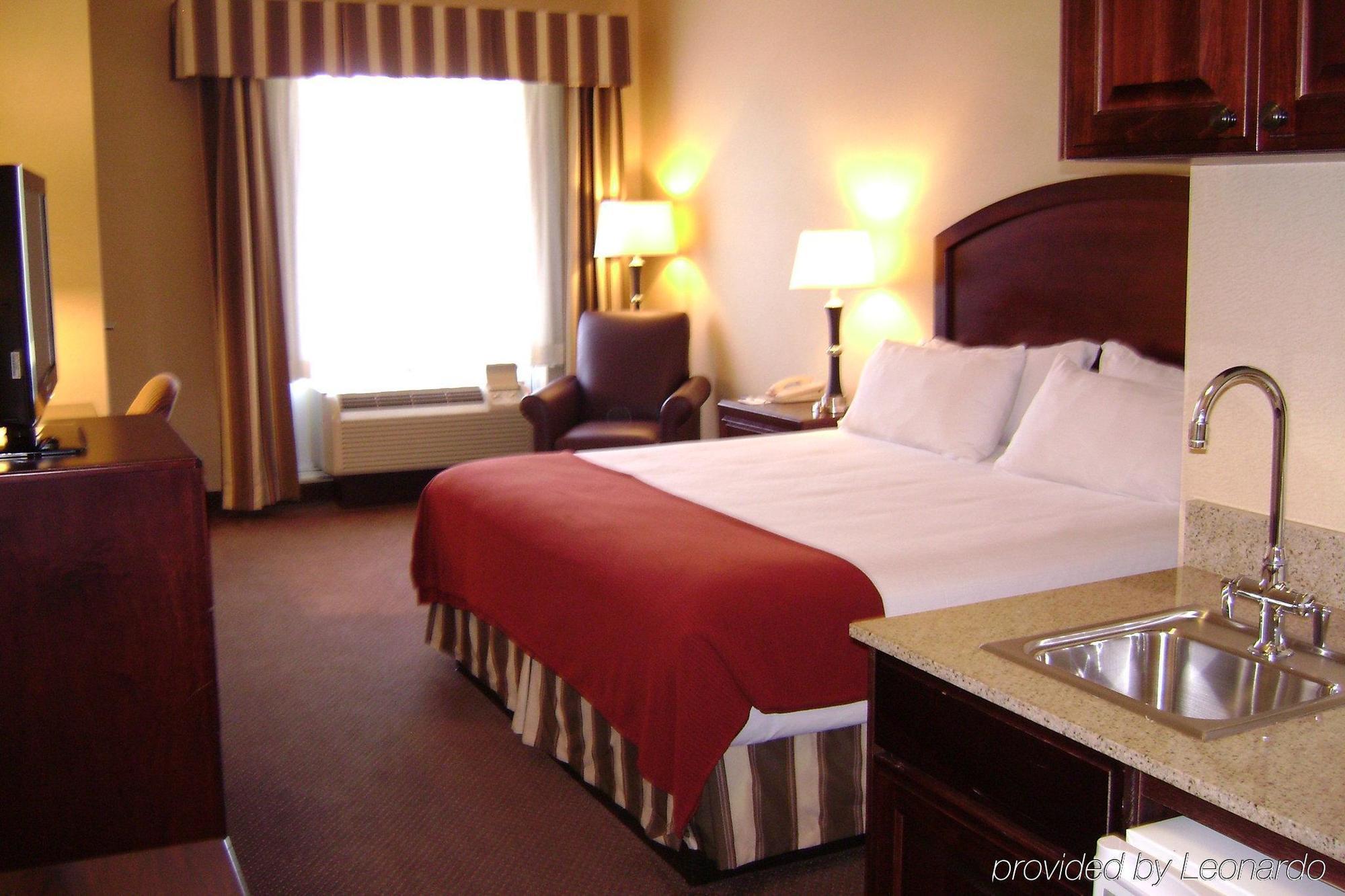 Rodeway Inn & Suites Tulsa Bagian luar foto